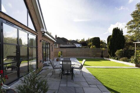 Bramleys Estate Agents - Cumberland Avenue - Fixby