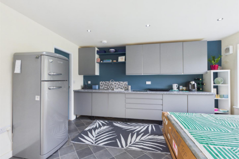 Annexe Kitchen Area (1).png