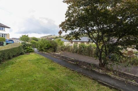 Bramleys Estate Agents - The Crescent - New Mill (