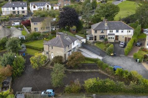 Bramleys Estate Agents - The Crescent - New Mill (