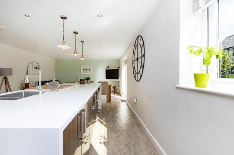 Bramleys Estate Agents - Acorn Croft - Fenay Bridg
