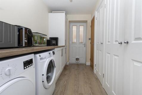 Bramleys Estate Agents - Acorn Croft - Fenay Bridg