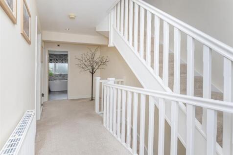 Bramleys Estate Agents - Acorn Croft - Fenay Bridg