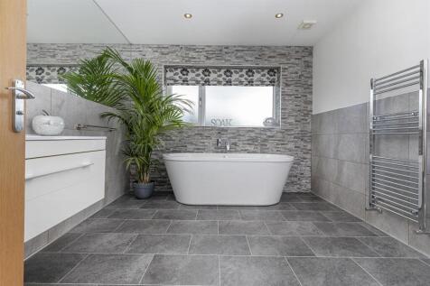 Bramleys Estate Agents - Acorn Croft - Fenay Bridg