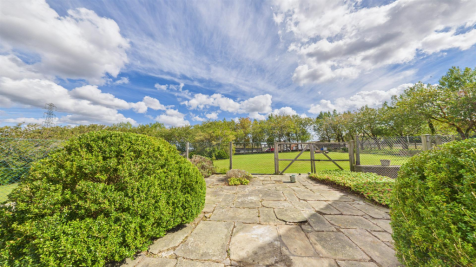 Externals - Pinfold Lane - Fixby (1).png