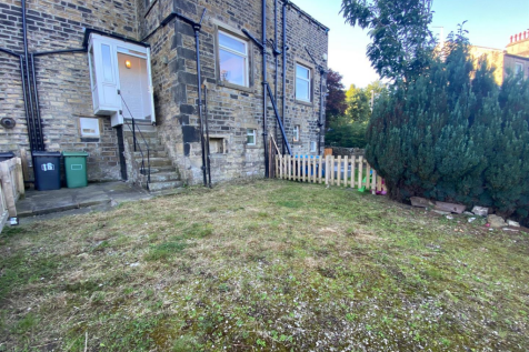 REAR GARDEN 1.png