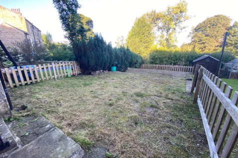 REAR GARDEN.png
