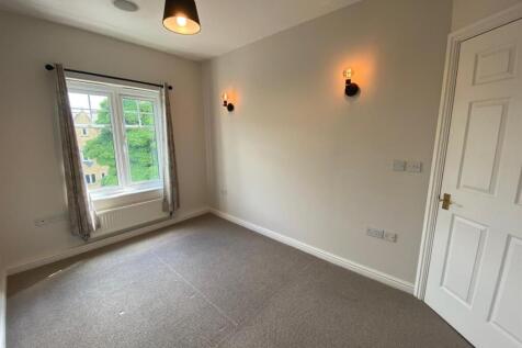 MASTER BEDROOM 1.jpg