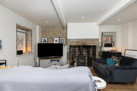 Bramleys Estate Agents - Abbey Road - Shepley (12)