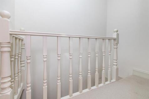 Bramleys Estate Agents - Abbey Road - Shepley (24)