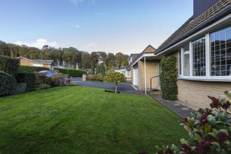 Bramleys Estate Agents - Gleneagles Way - Fixby (4