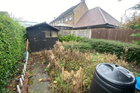 rear section of back garden.jpg