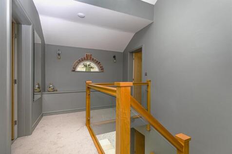 Bramleys Estate Agents - Stainland Dean - Halifax 