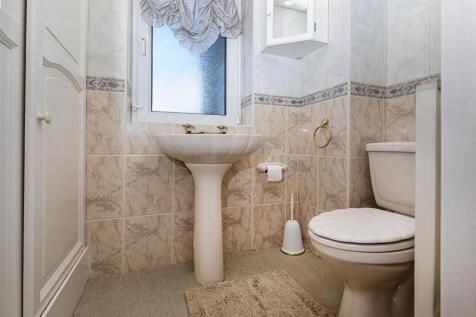 Bramleys Estate Agents - Butternab Road - Beaumont