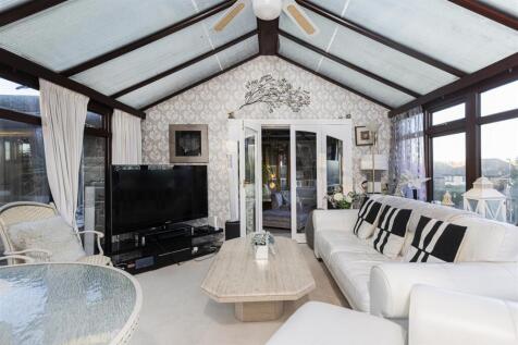 Bramleys Estate Agents - Butternab Road - Beaumont