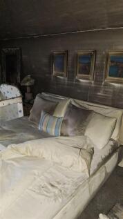 Attic Bedroom (2).jpg