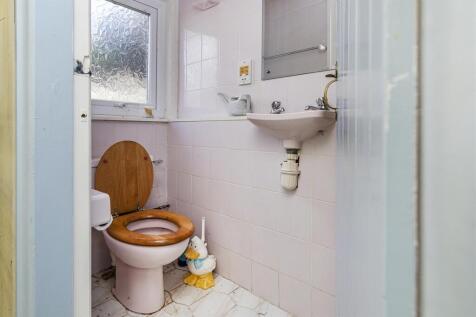 Bramleys Estate Agents - Rowley Hill - Lepton - Au