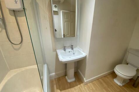 second floor attic bathroom.jpg