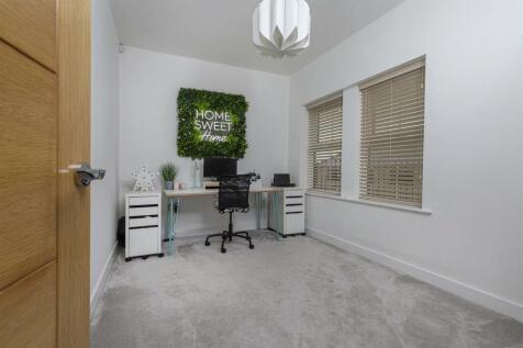 Bramleys Estate Agents - Snelsins Road - Cleckheat