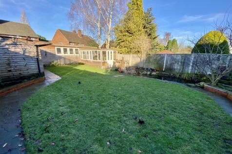 Bramleys Estate Agents - Thornhill - Edge Top (2).