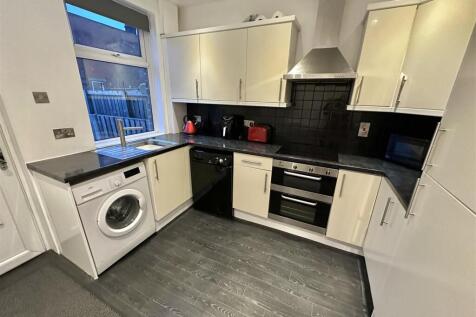 Bramleys Estate Agents - Wakefield Road - Liversed