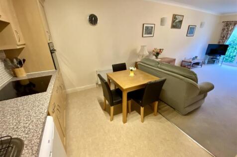 Bramleys Estate Agents - Kitson Hill - Mirfield (4