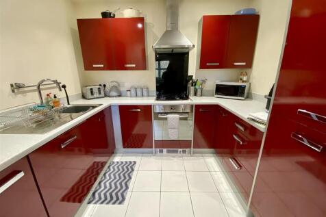 Bramleys Estate Agents - Marmaville Court - Mirfie