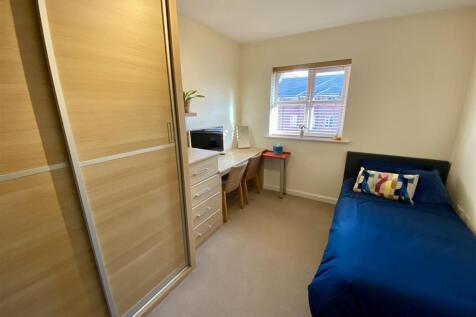 Bramleys Estate Agents - Marmaville Court - Mirfie