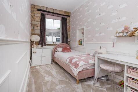 Bramleys Estate Agents - Upper Lane - Gomersal (44