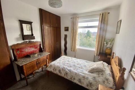 Bramleys Estate Agents - Glebe Gate - Mirfield (6)