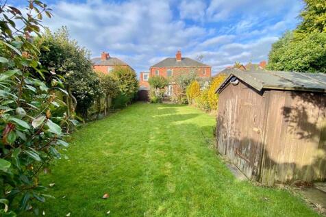 Bramleys Estate Agents - Glebe Gate - Mirfield (25