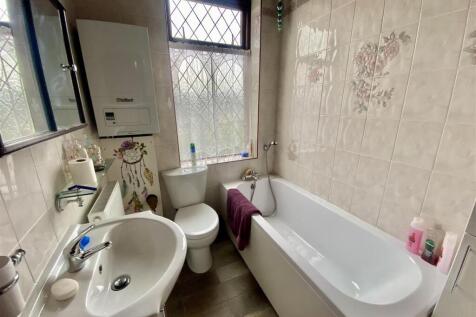 Bramleys Estate Agents - Back Lane, Mirfield (7).j