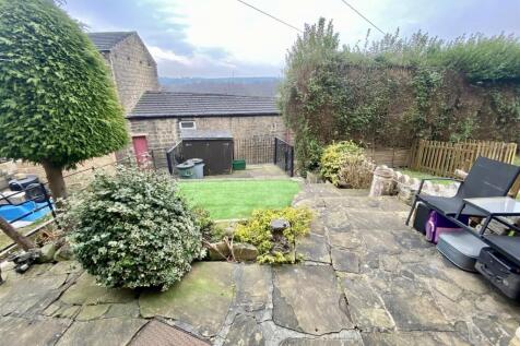 Bramleys Estate Agents - Back Lane, Mirfield (11).
