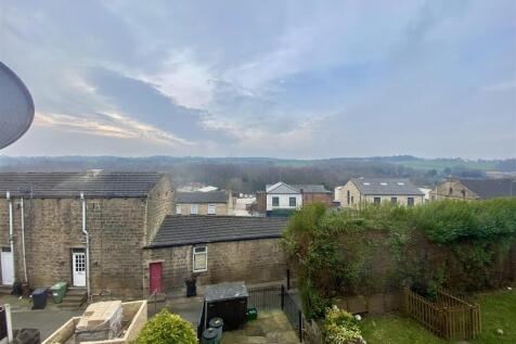 Bramleys Estate Agents - Back Lane, Mirfield (10).