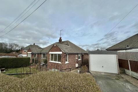 Bramleys Estate Agents - Cornmill Crescent (23).jp