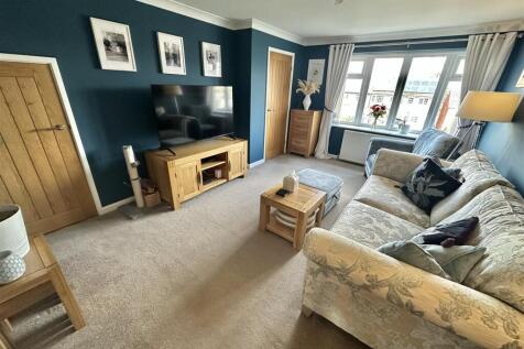 Bramleys Estate Agents - Kings Lea - Liversedge (1