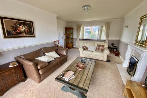 Bramleys Estate Agents - 67 West Royd Avenue - Mir