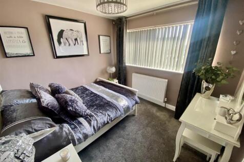 Bramleys Estate Agents - Fairfield Drive - Mirfiel