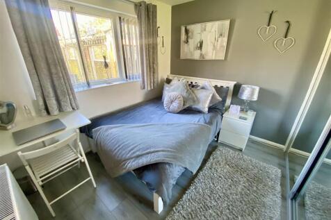 Bramleys Estate Agents - Fairfield Drive - Mirfiel