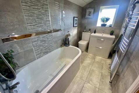Bramleys Estate Agents - Fairfield Drive - Mirfiel