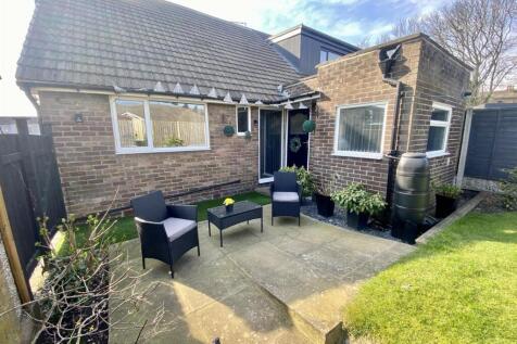 Bramleys Estate Agents - Fairfield Drive - Mirfiel