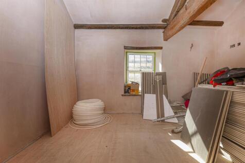 Bramleys Estate Agents - Dewsbury - Renovation Pro