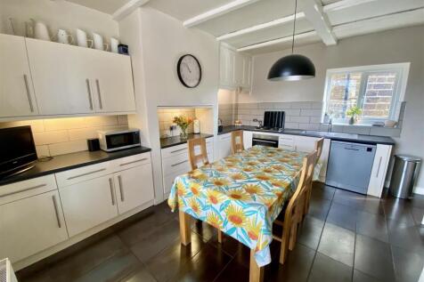 Bramleys Estate Agents - Station Road - Mirfield (
