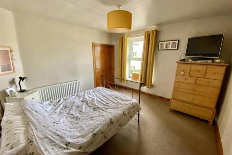 Bramleys Estate Agents - Station Road - Mirfield (
