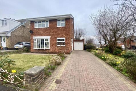 Bramleys Estate Agents - Fernhurst Close - Mirfiel