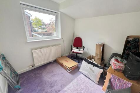 bedroom2.jpg