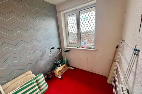 bedroom3.jpg