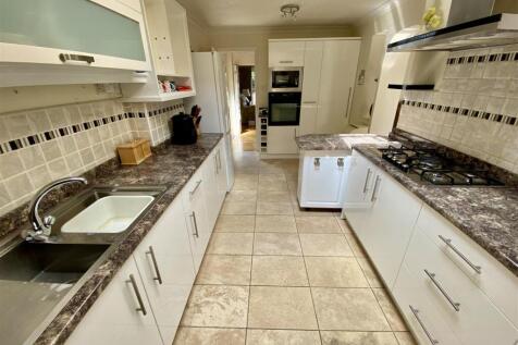kitchen2.jpeg