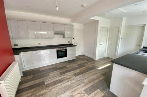 Bramleys Estate Agents - Kitson Hill Road - Mirfie