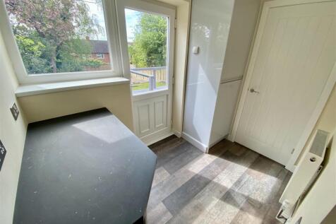 Bramleys Estate Agents - Kitson Hill Road - Mirfie
